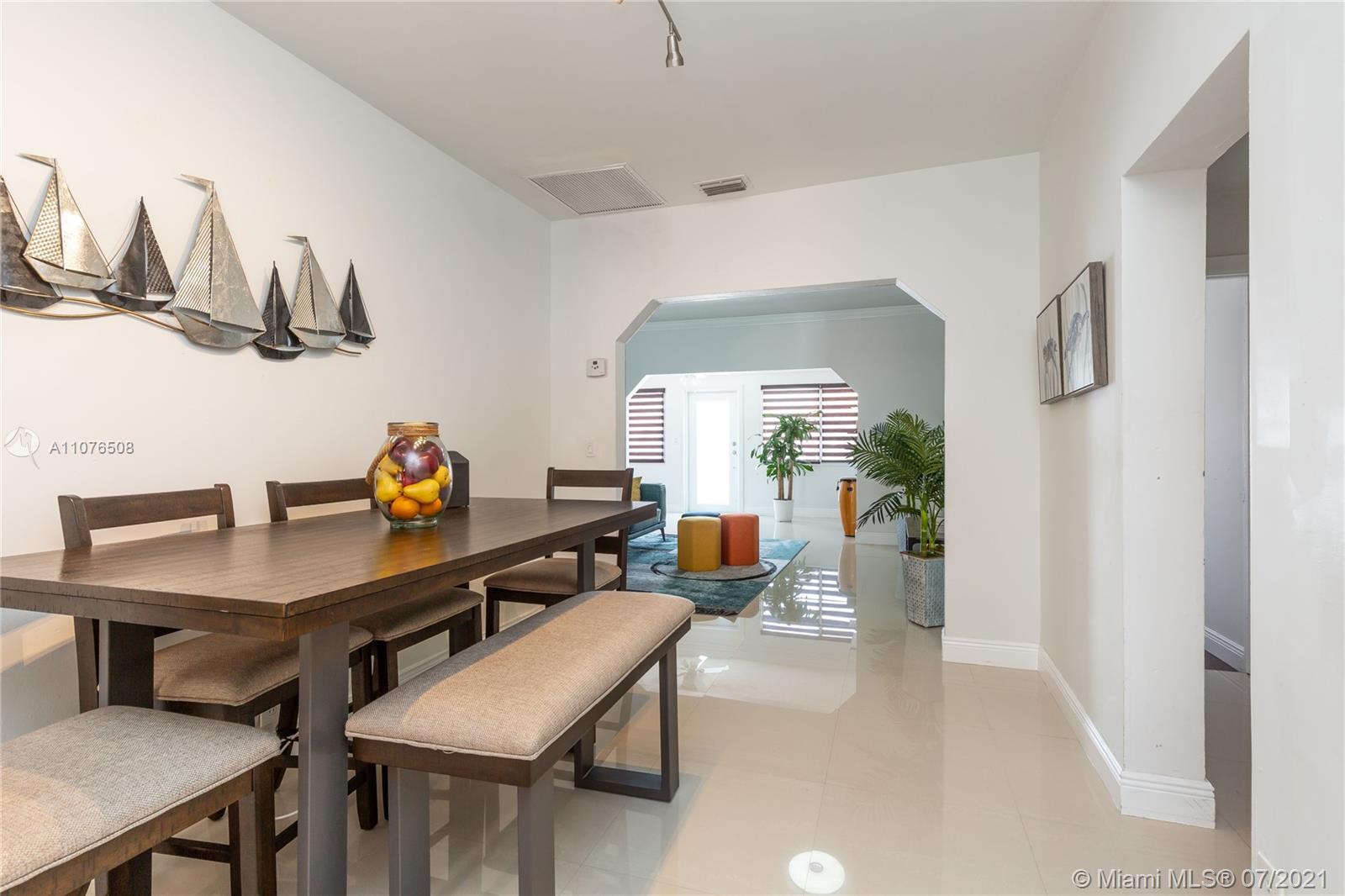 5935 Southwest 4th Street Miami, FL 33144 - Photo 13 of 50 Gallery Image 13