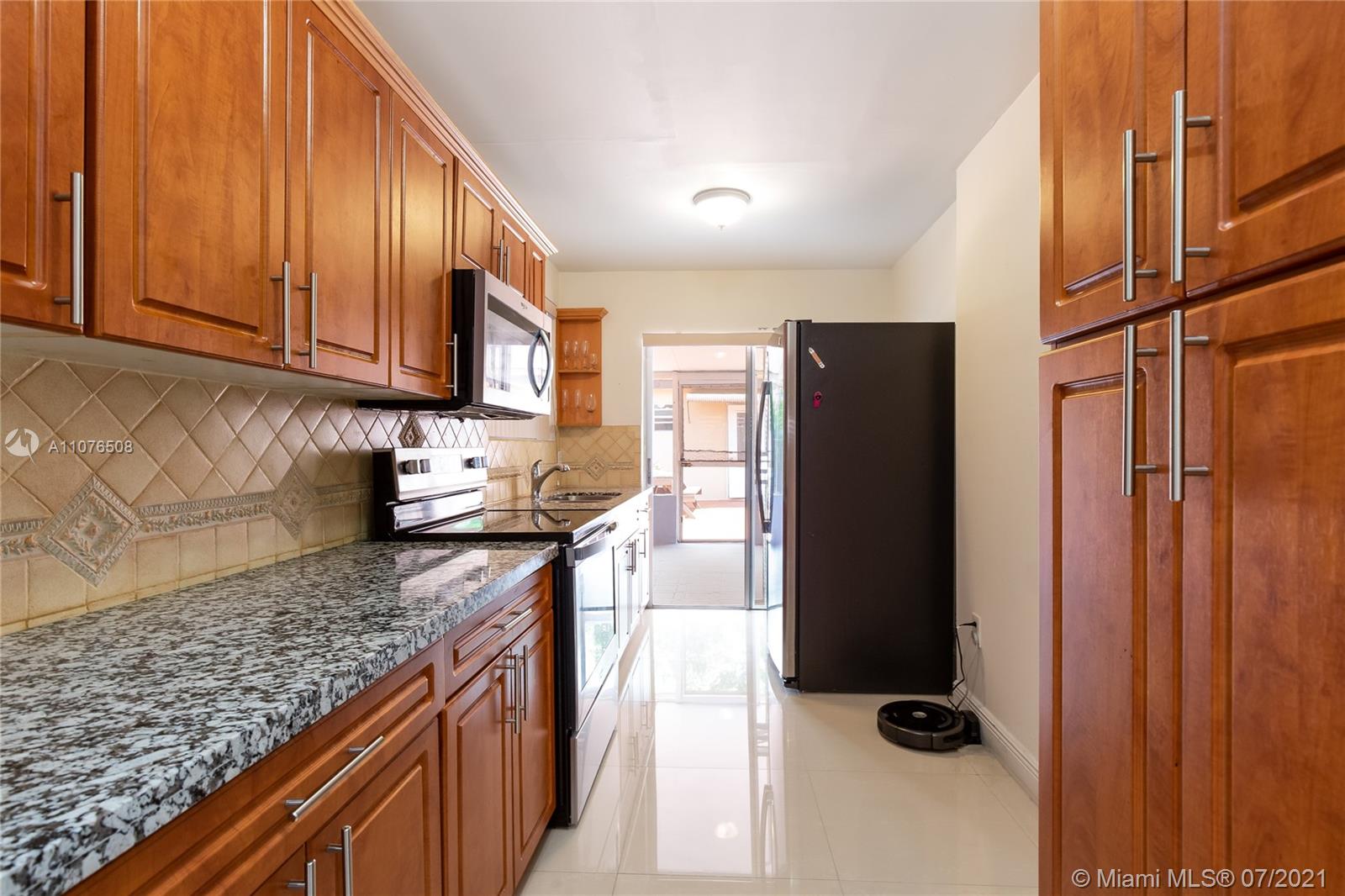 5935 Southwest 4th Street Miami, FL 33144 - Photo 17 of 50 Gallery Image 17