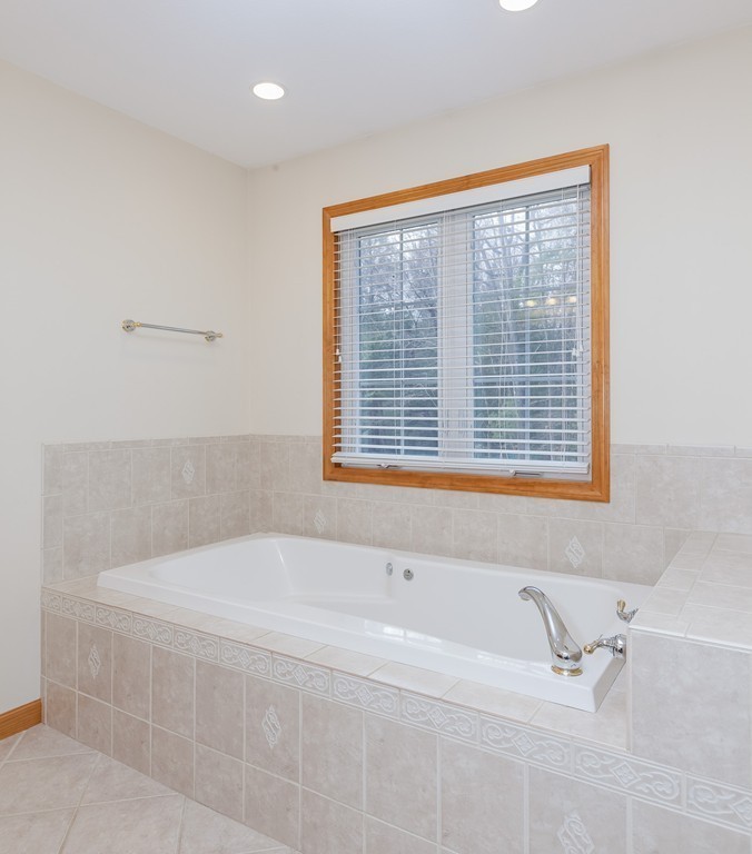 44 Coleman Road Southampton, MA 01073 - Photo 20 of 30 Gallery Image 20
