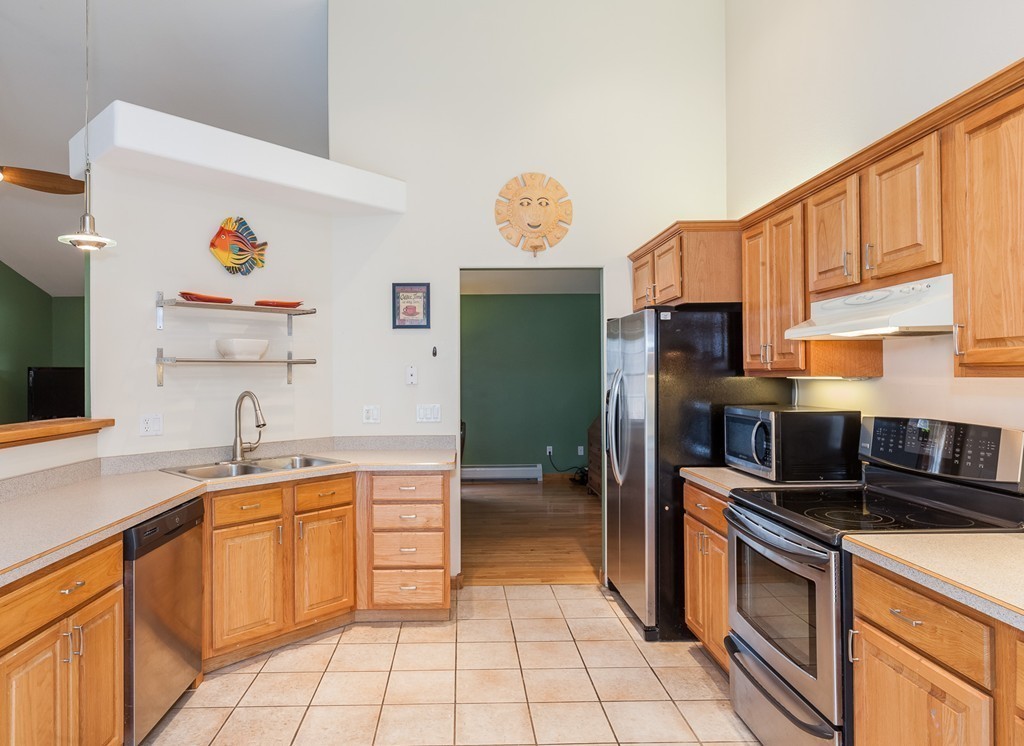 44 Coleman Road Southampton, MA 01073 - Photo 10 of 30 Gallery Image 10