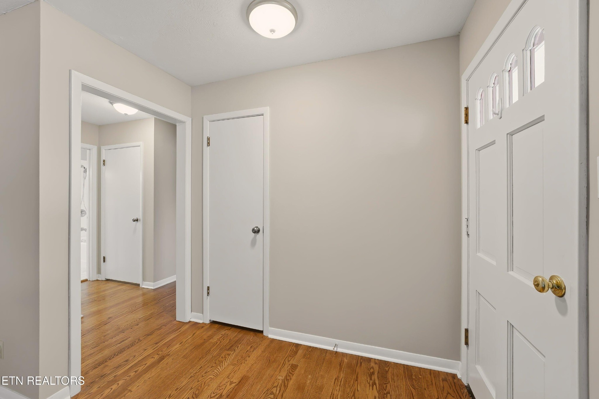 104 Case Lane Oak Ridge, TN 37830 - Photo 3 of 37 Gallery Image 3