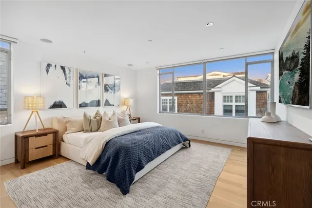 $50,000 | 2144 East Oceanfront, Newport Beach, CA 92661