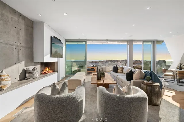 $50,000 | 2144 East Oceanfront, Newport Beach, CA 92661