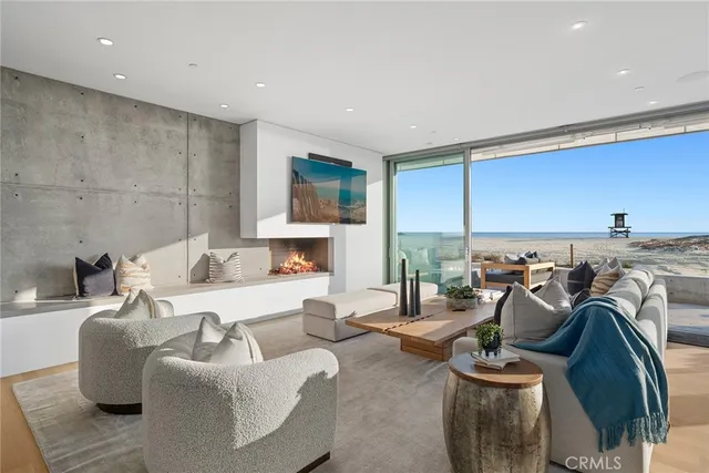 $50,000 | 2144 East Oceanfront, Newport Beach, CA 92661