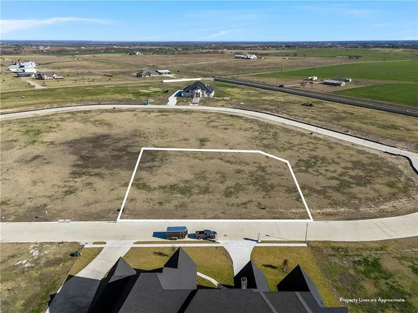 $196,000 | 118 Iris Street, Lorena, TX 76655