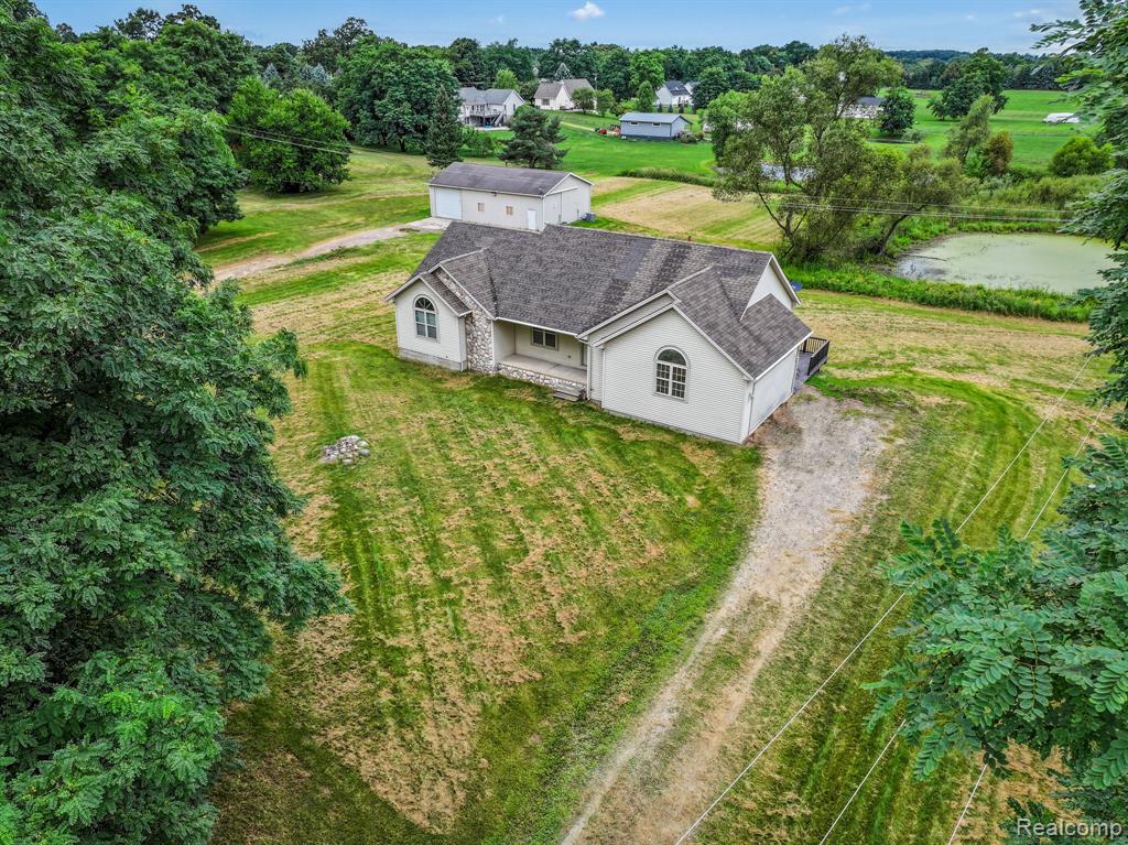 6051 Hough Road Almont, MI 48003 - Photo 19 of 28 Gallery Image 19