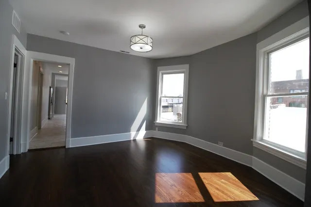 $2,400 | 4807 North Paulina Street, Unit 2, Chicago, IL 60640