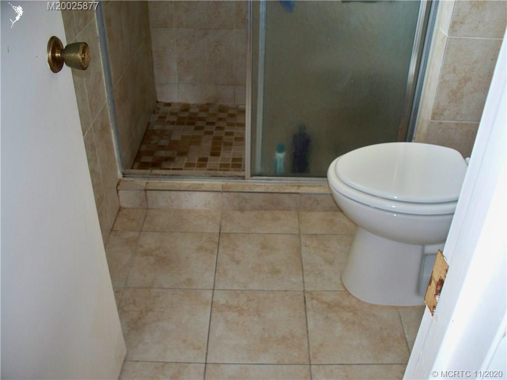 1933 Southwest Palm City Road, Unit 17J Stuart, FL 34994 - Photo 17 of 50