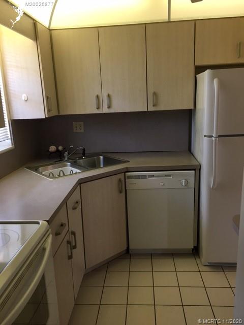 1933 Southwest Palm City Road, Unit 17J Stuart, FL 34994 - Photo 6 of 50