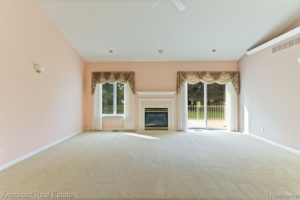 1504 Rio Grande Court Flint, MI 48532 - Photo 6 of 44 Gallery Image 6