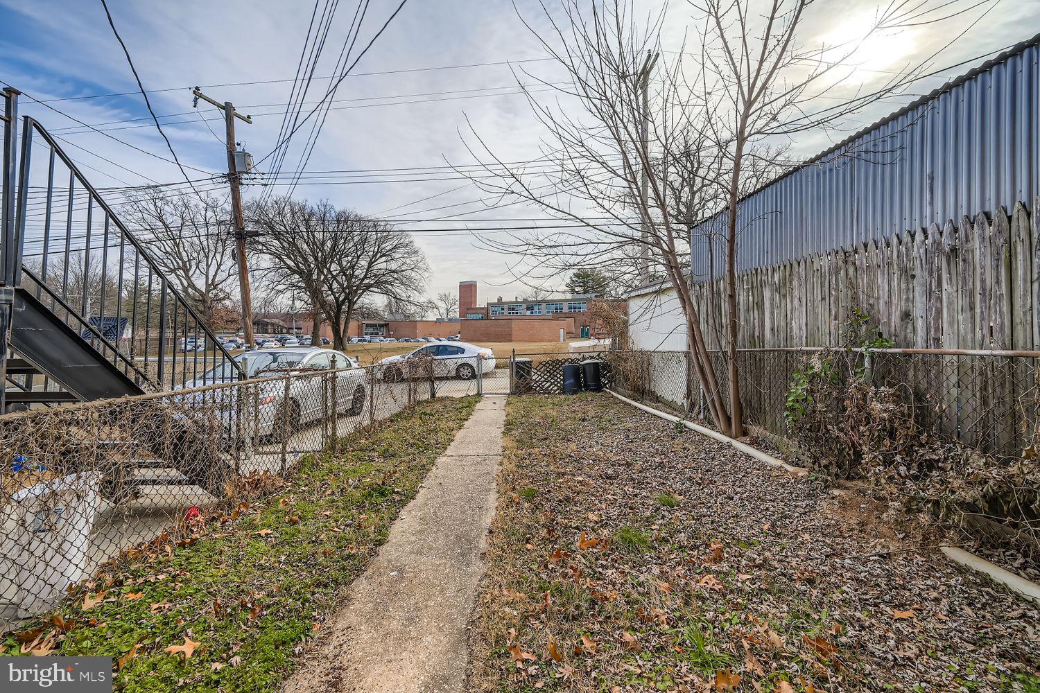 571 Welbrook Road Baltimore, MD 21221 - Photo 27 of 32 1 Car Parking In Back