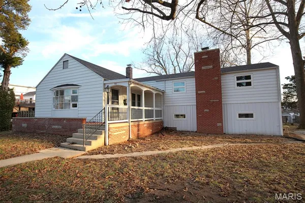 $182,500 | 906 West Jackson Street, Vandalia, IL 62471