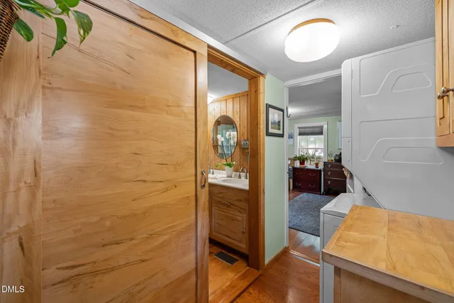 $549,000 | 2073 North Pea Ridge Road, Pittsboro, NC 27312