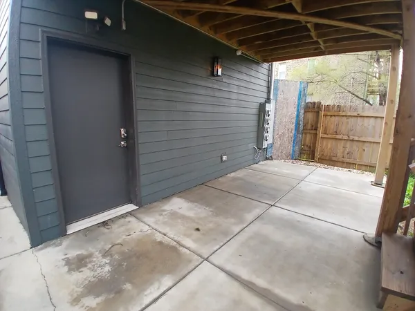 $2,750 | 4608 South Indiana Avenue, Unit 1, Chicago, IL 60653