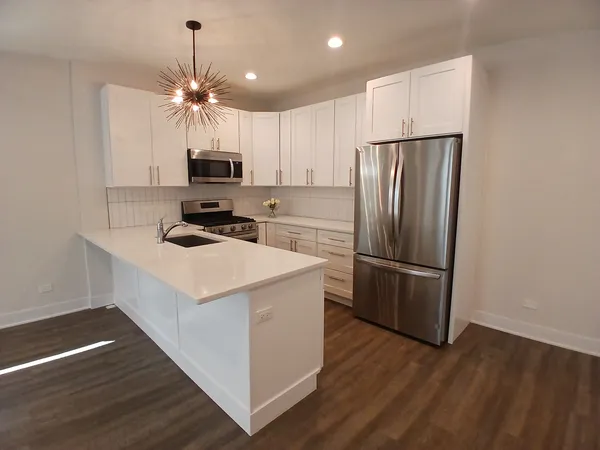 $2,750 | 4608 South Indiana Avenue, Unit 1, Chicago, IL 60653