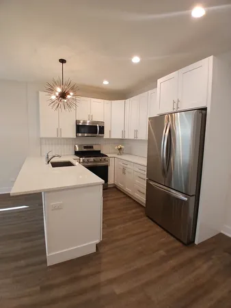 $2,750 | 4608 South Indiana Avenue, Unit 1, Chicago, IL 60653