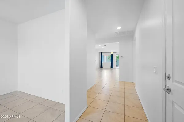$2,100 | 2543 West Arroyo Way, San Tan Valley, AZ 85144