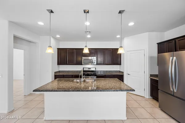 $1,950 | 2543 West Arroyo Way, San Tan Valley, AZ 85144