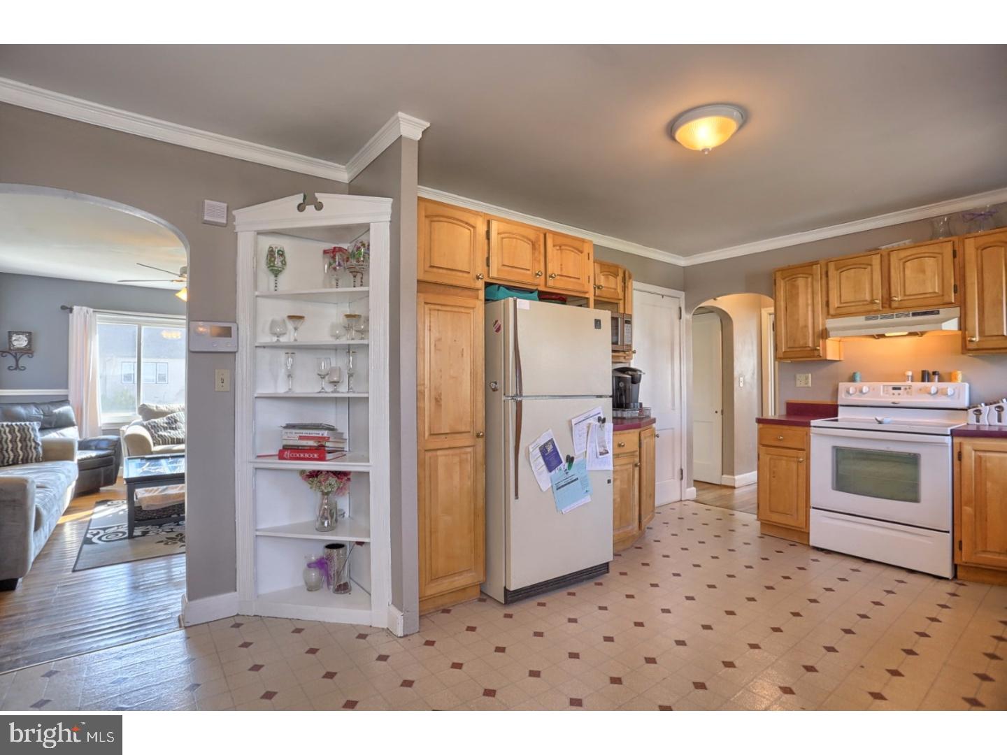 108 Parkside Avenue Reading, PA 19607 - Photo 9 of 23 Gallery Image 9