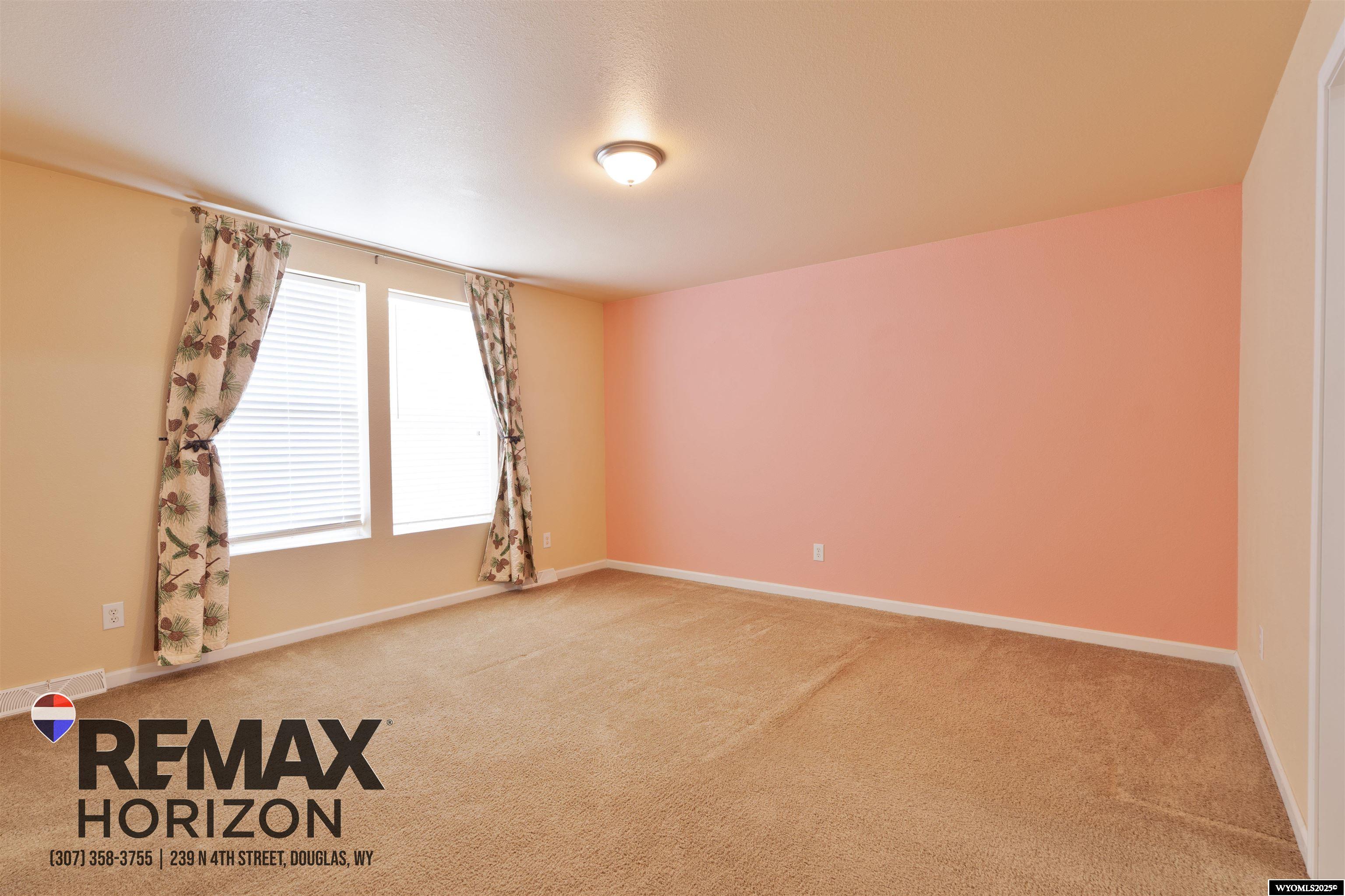 223 6th Street Glendo, WY 82213 - Photo 8 of 24