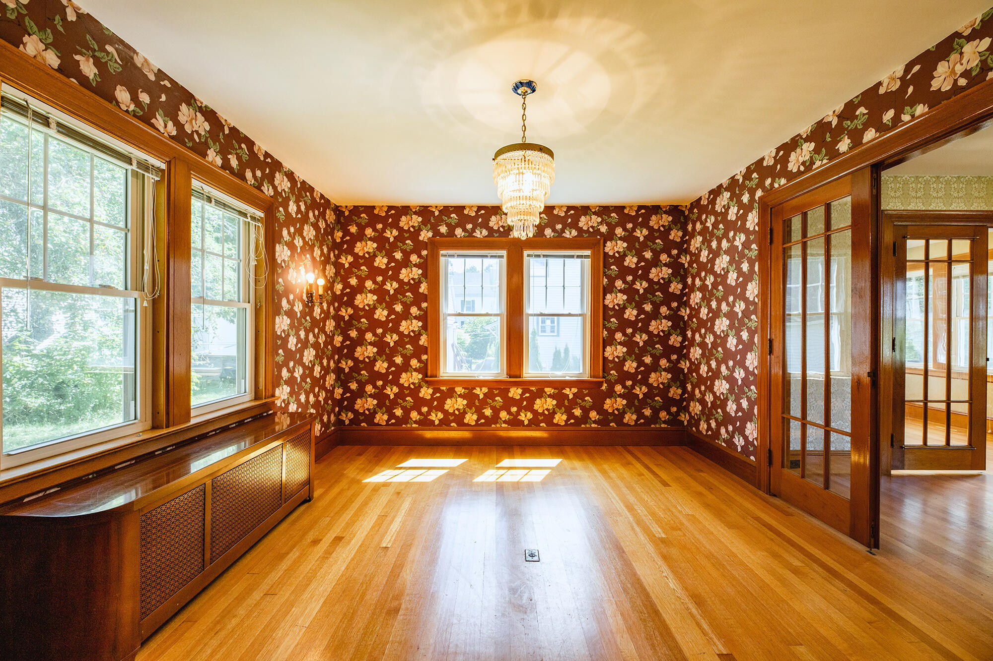 35 Chestnut Street Rockland, ME 04841 - Photo 16 of 44 Dining area