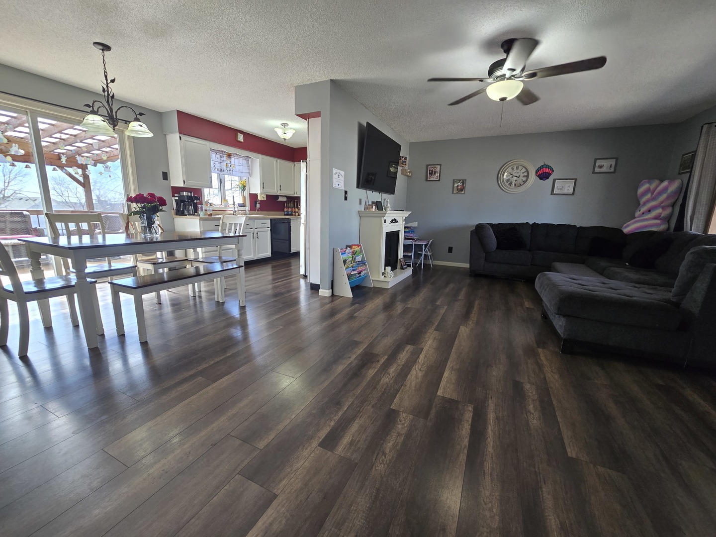 812 10th Avenue Fulton, IL 61252 - Photo 2 of 20