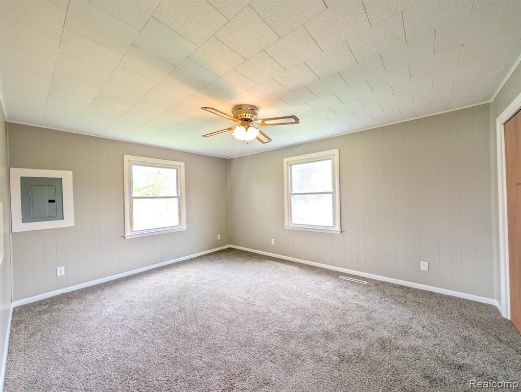 7032 Neff Road Mount Morris, MI 48458 - Photo 10 of 20