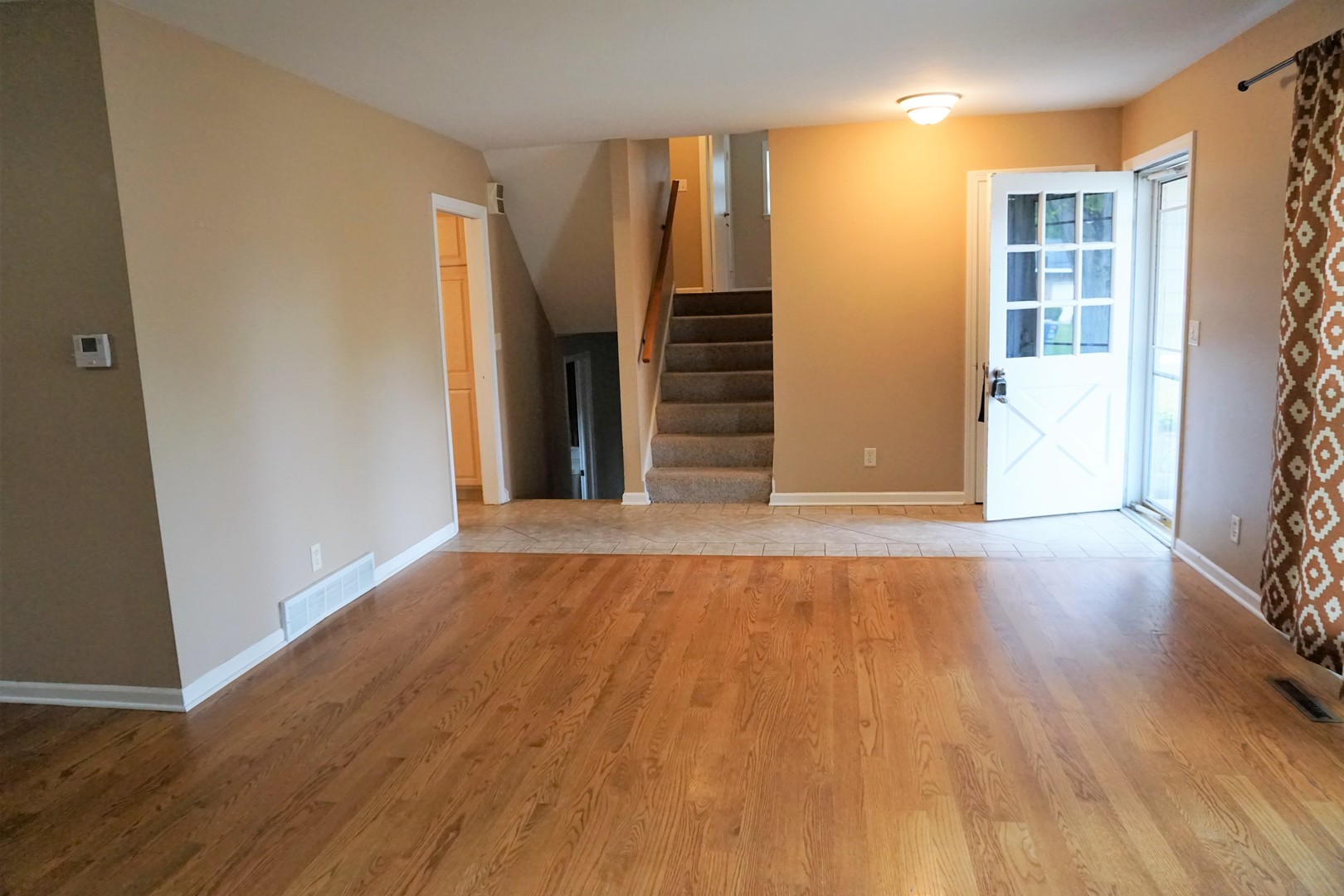 Undisclosed Address East Dundee, IL 60118 - Photo 2 of 19