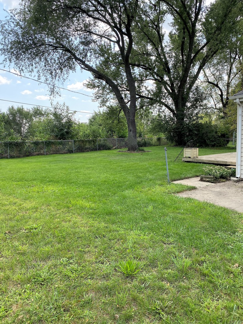 Undisclosed Address East Dundee, IL 60118 - Photo 18 of 19