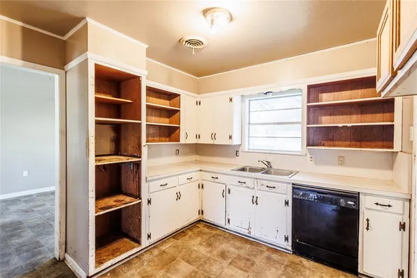 a view of a hallway with closet