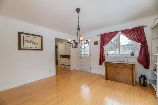 $435,000 | 141 Hillvale Road, Manchester, VT 05255