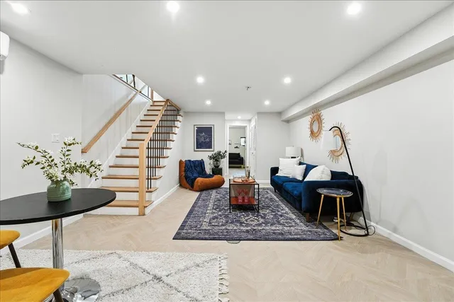 $1,099,000 | 366 7th Street, Unit 1, Jersey City, NJ 07302