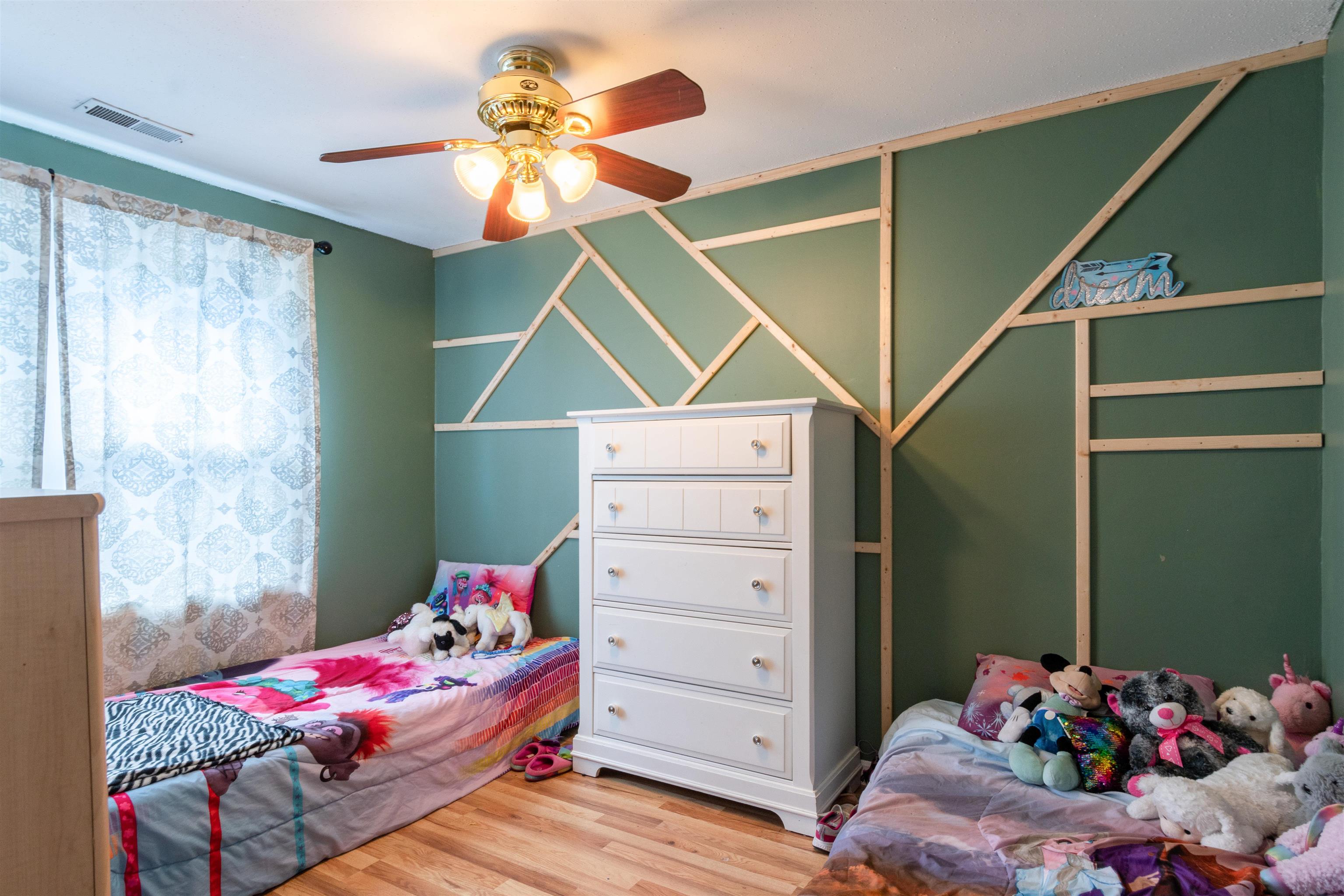 7 Reading Road Nashua, NH 03062 - Photo 14 of 23