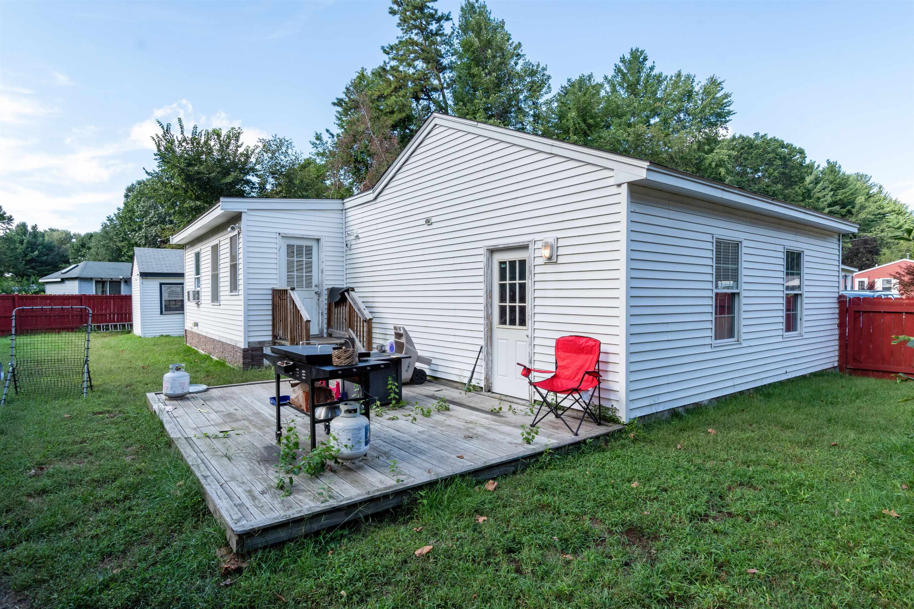 7 Reading Road Nashua, NH 03062 - Photo 22 of 23