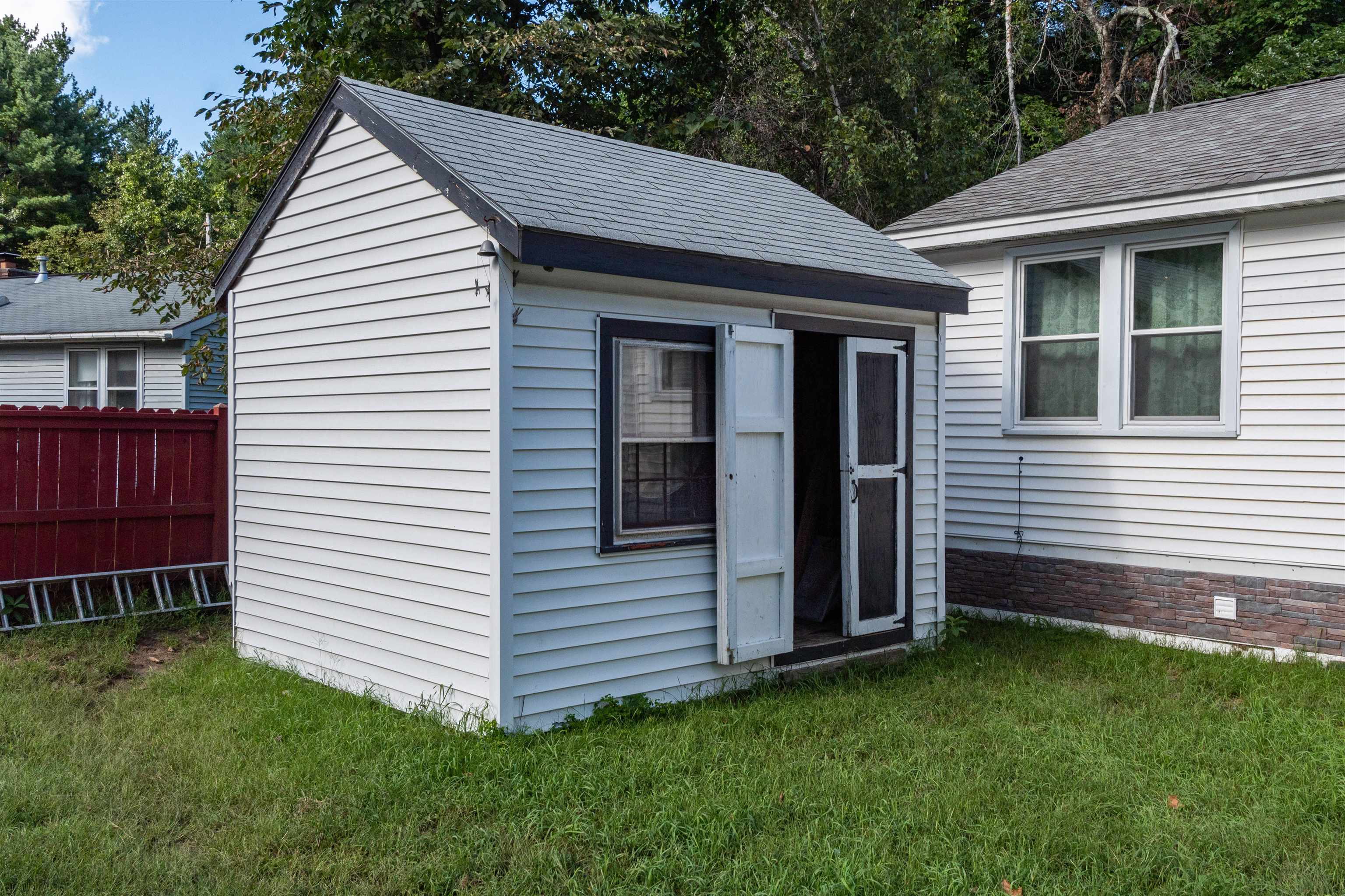 7 Reading Road Nashua, NH 03062 - Photo 23 of 23