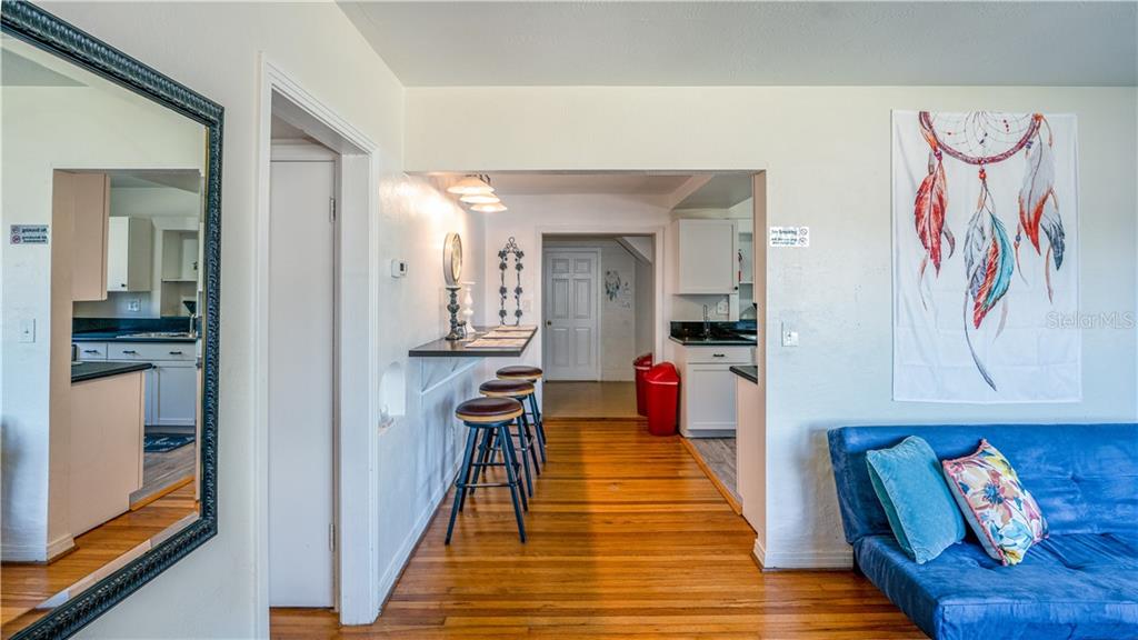 2014 Newman Street Orlando, FL 32803 - Photo 3 of 20