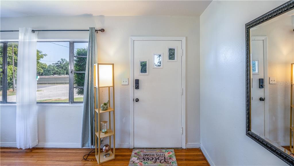 2014 Newman Street Orlando, FL 32803 - Photo 5 of 20