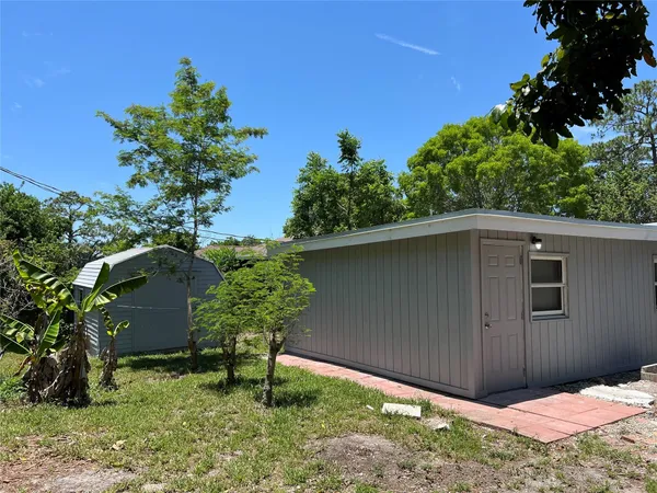 $374,900 | 6184 Southeast Orange Blossom Trail, Hobe Sound, FL 33455