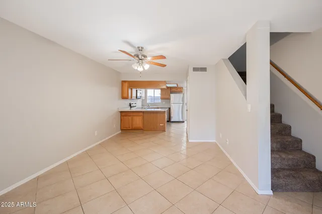 $1,695 | 1055 West 5th Street, Unit 18, Tempe, AZ 85281