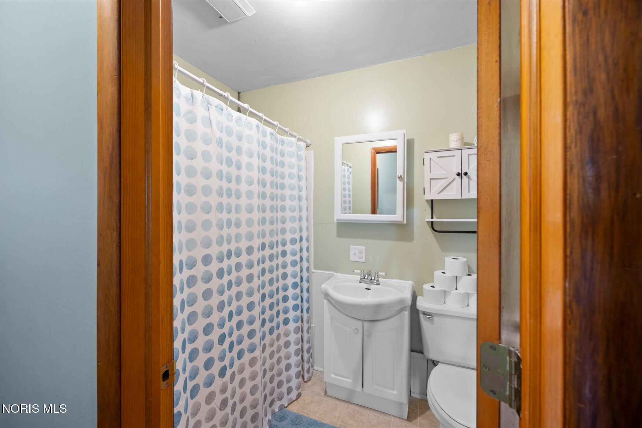 215 Reed Street McClure, OH 43534 - Photo 18 of 27 18-DSC0992