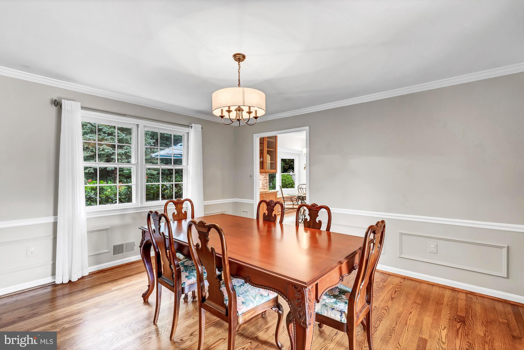 2118 Galloping Way Vienna, VA 22181 - Photo 14 of 102