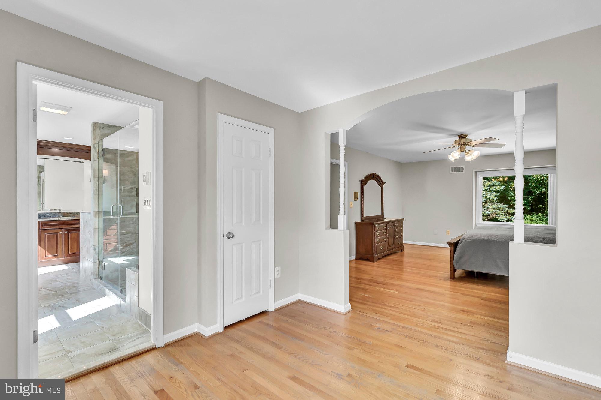 2118 Galloping Way Vienna, VA 22181 - Photo 46 of 102