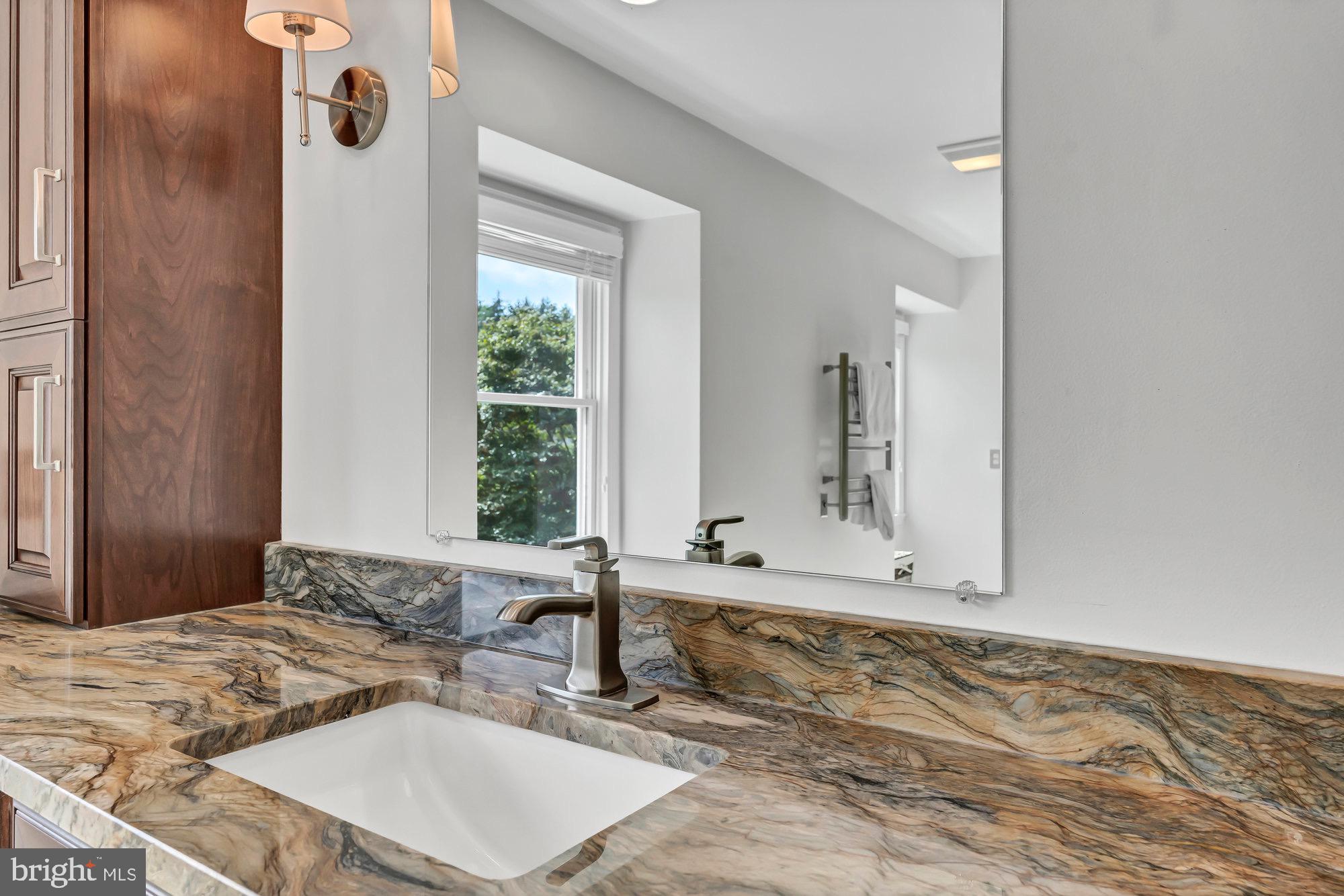 2118 Galloping Way Vienna, VA 22181 - Photo 52 of 102