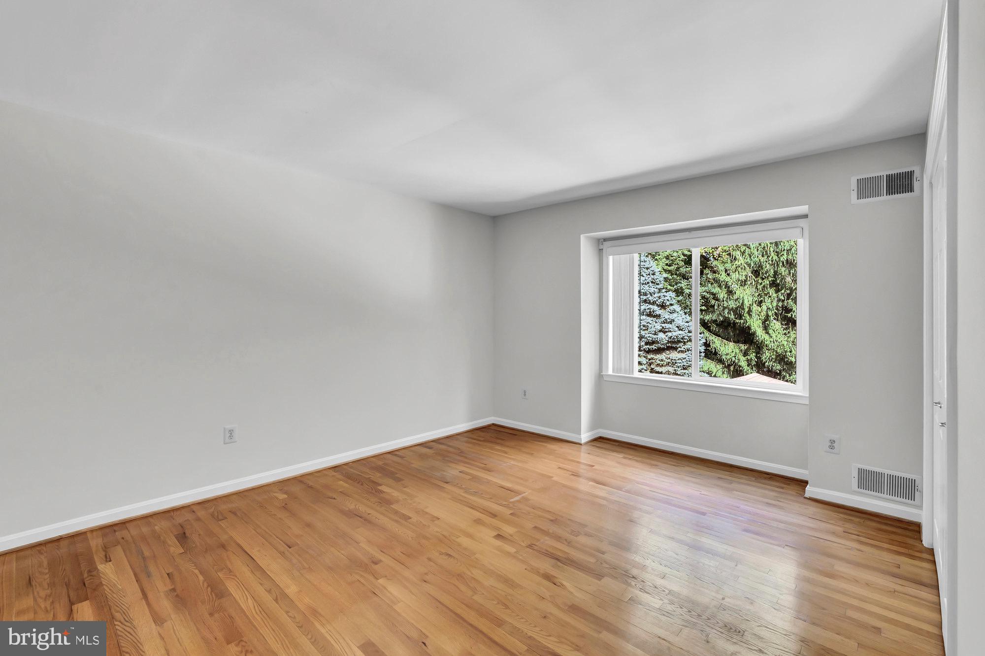 2118 Galloping Way Vienna, VA 22181 - Photo 56 of 102