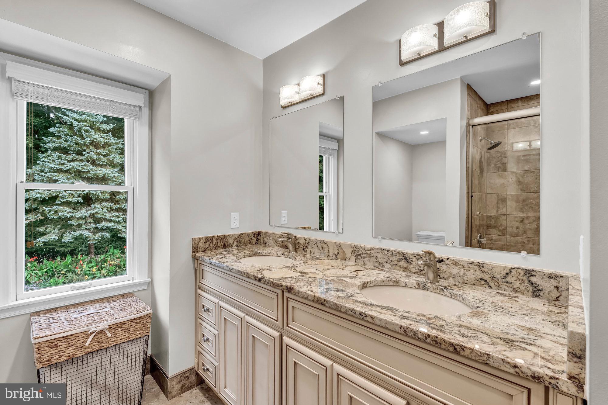 2118 Galloping Way Vienna, VA 22181 - Photo 62 of 102