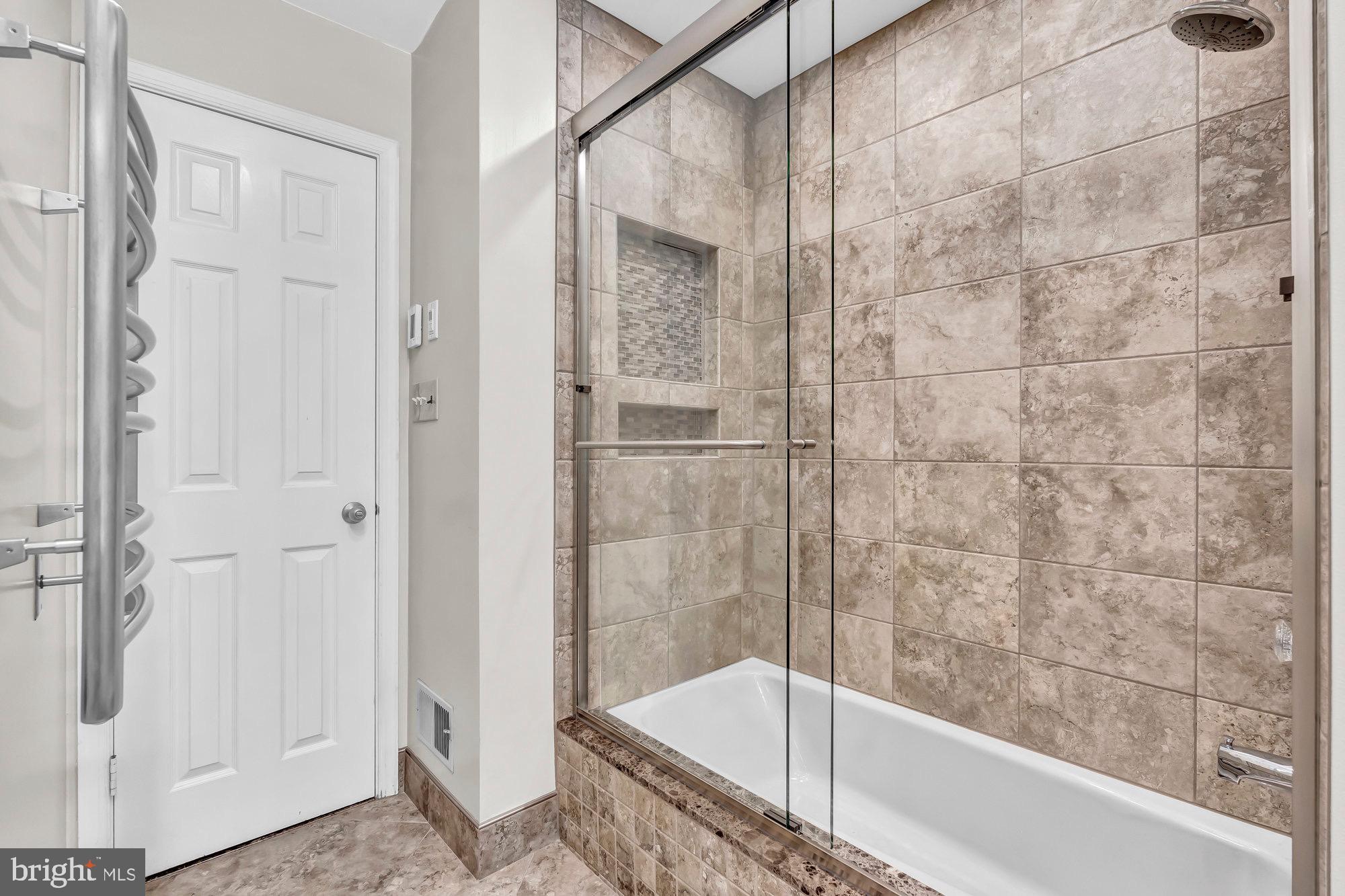 2118 Galloping Way Vienna, VA 22181 - Photo 64 of 102