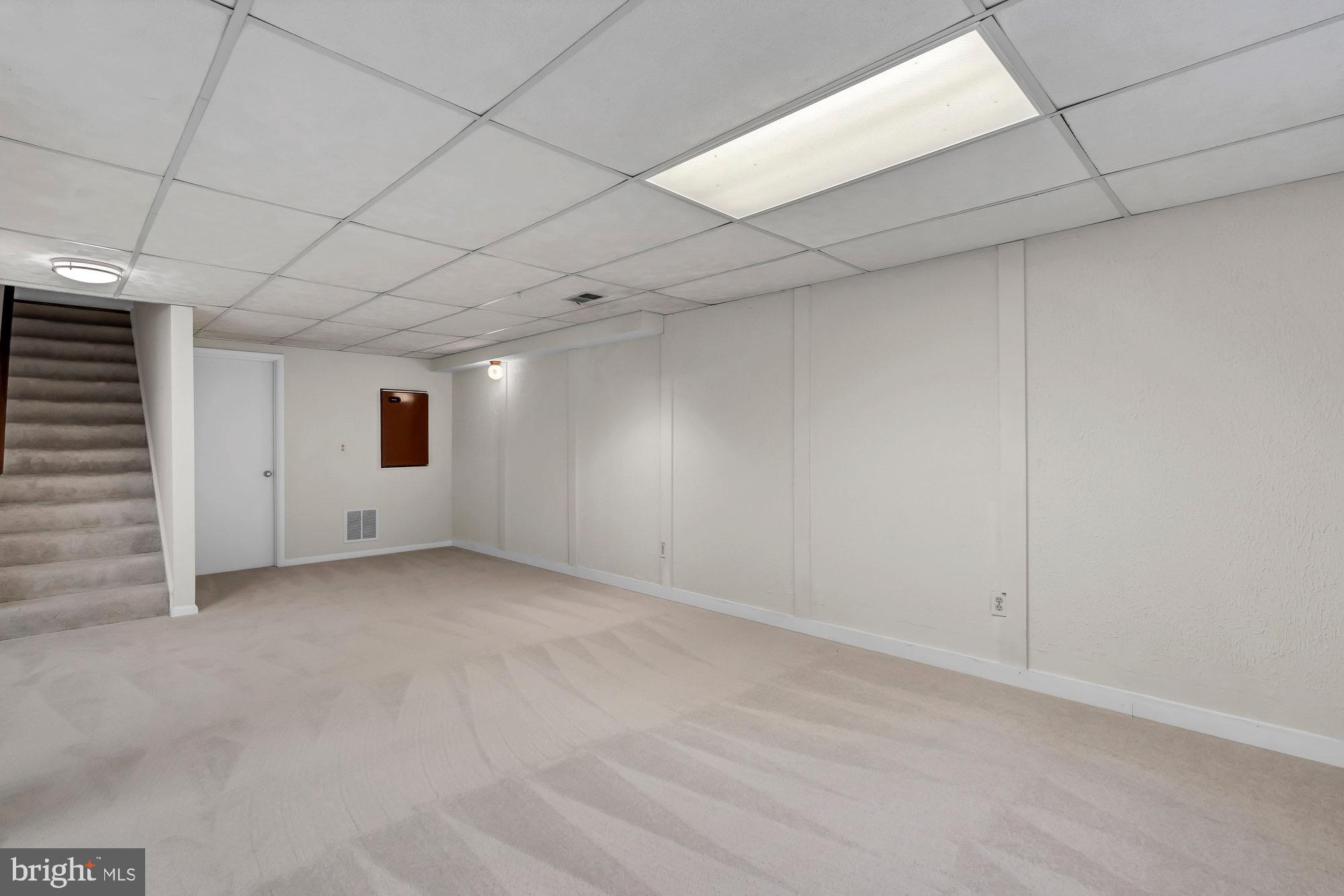 2118 Galloping Way Vienna, VA 22181 - Photo 70 of 102