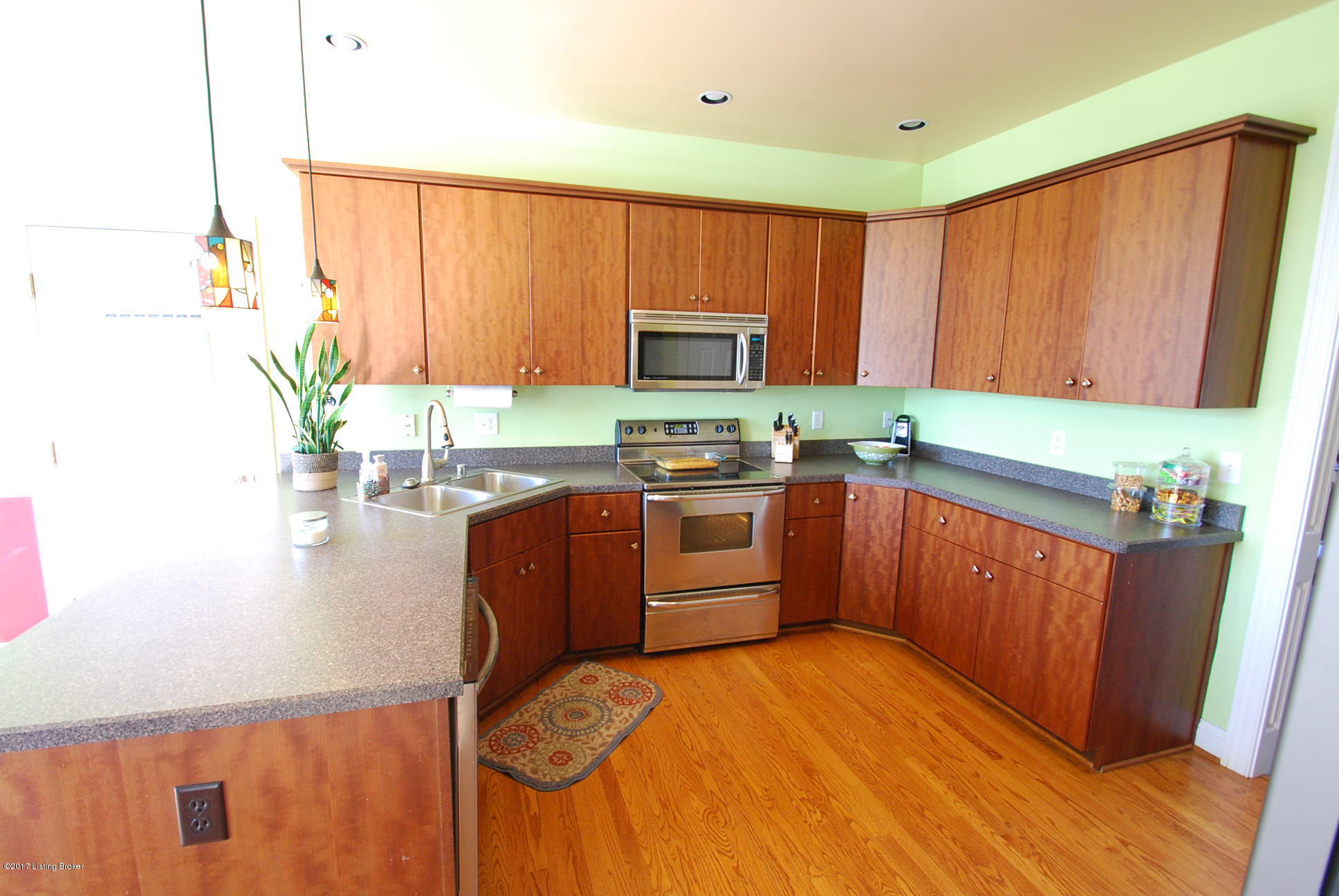 13408 Creekview Road Prospect, KY 40059 - Photo 8 of 37 g Kit ii