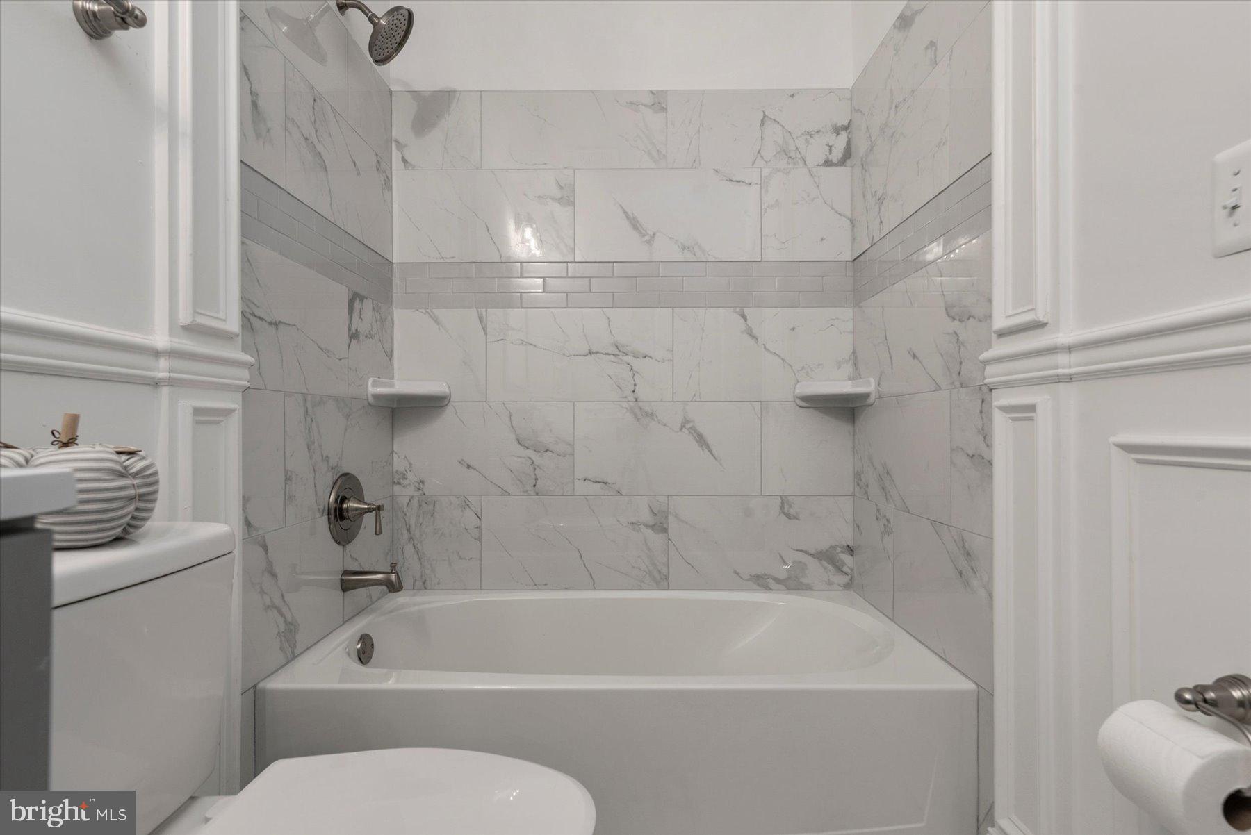 219 Magothy Beach Road Pasadena, MD 21122 - Photo 17 of 31