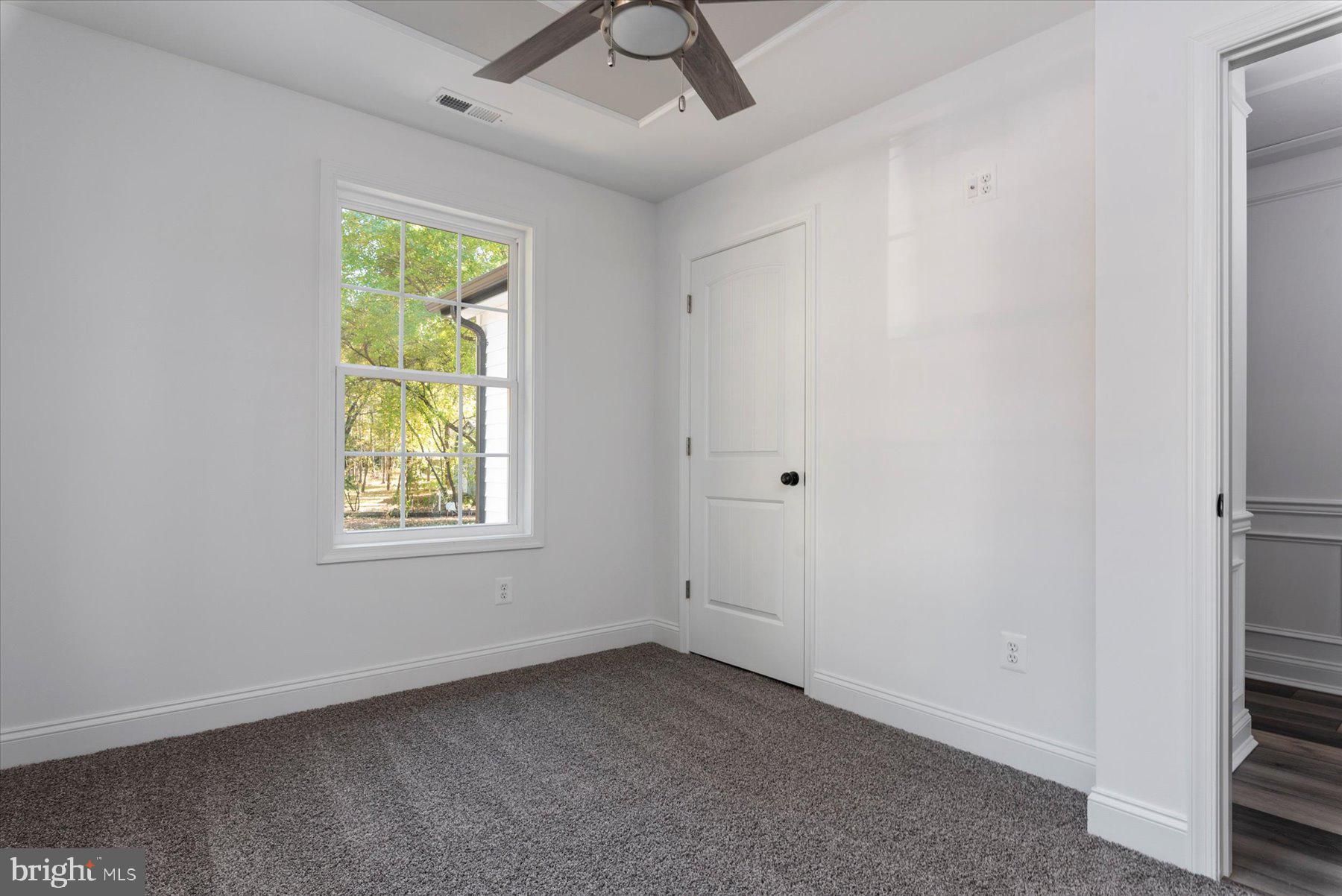 219 Magothy Beach Road Pasadena, MD 21122 - Photo 19 of 31